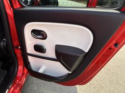 renault-twingo-iii-dw-560-vt-15-1784302272.JPG