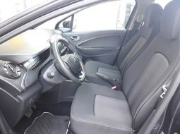 renault-zoe-fb-627-dr-2-1558432811.jpg