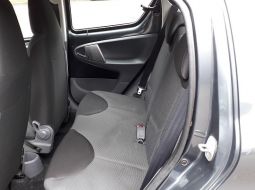 toyota-aygo-ck-760-wb-12-1560865042.jpg