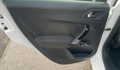 peugeot-208-dd-505-ge-22-1702652636.jpg