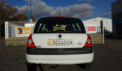renault-clio-ii-campus-societe-571afp29-6-1479199119.JPG