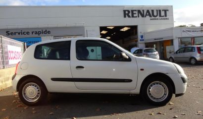 renault-clio-ii-campus-societe-571afp29-9-1479199131.JPG