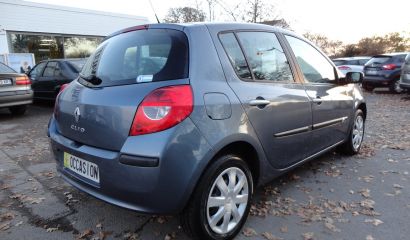 renault-clio-iii-368-aqa-29-7-1512145468.JPG