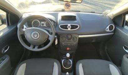 renault-clio-iii-estate-bj-459-nc-12-1670425760.JPG
