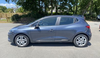renault-clio-iv-berline-5-places-fe-873-rs-2-1652964833.JPG