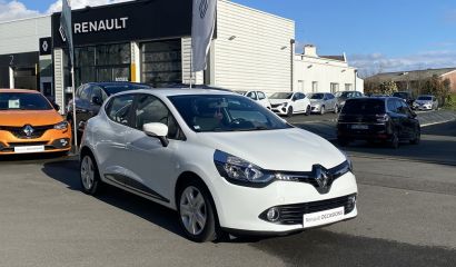 renault-clio-iv-dy-652-cy-2-1741944173.JPG