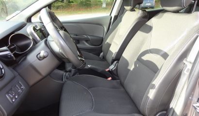 renault-clio-iv-estate-dh-434-ym-12-1508339968.JPG