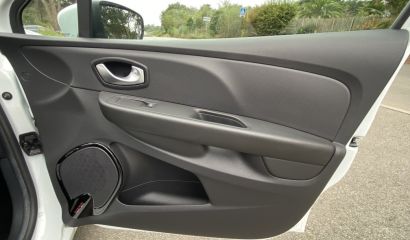 renault-clio-iv-estate-es-295-st-19-1697122089.JPG