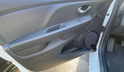 renault-clio-iv-fe-293-yx-24-1698770595.jpg