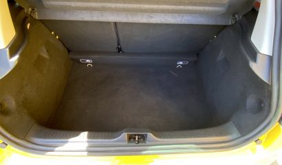 renault-clio-iv-rs-trophy-igbbd318-16-1683034569.JPG