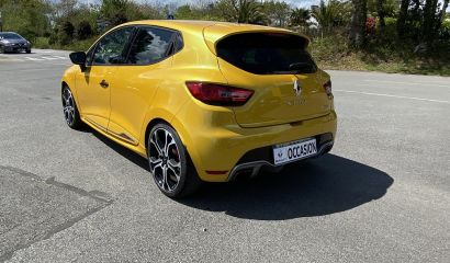 renault-clio-iv-rs-trophy-igbbd318-8-1682344624.JPG