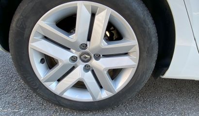 renault-clio-v-fp-269-xm-14-1699375327.jpg