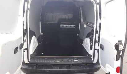 renault-kangoo-maxi-ec-474-tw-9-1577185139.jpg