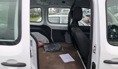 renault-kangoo-ze-eb-287-jx-7-1749023348.jpg