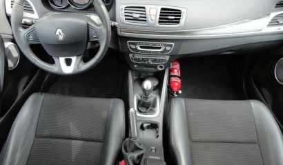 renault-megane-iii-cf-759-fk-8-1528300200.JPG