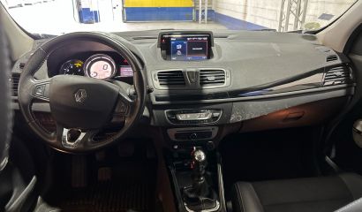 renault-megane-iii-dv-338-mb-6-1781106103.jpg