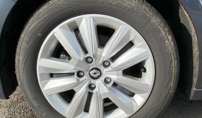 renault-megane-iv-gh-194-df-9-1699376336.jpg