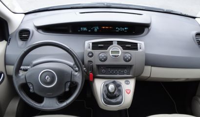 renault-scenic-ii-bw-265-yp-8-1539857193.JPG