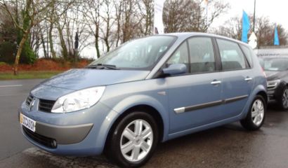 renault-scenic-ii-ph1-847acc29-4-1482500487.JPG