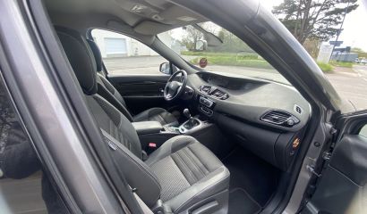 renault-scenic-iii-ph-2-dx-479-qf-20-1743771420.JPG