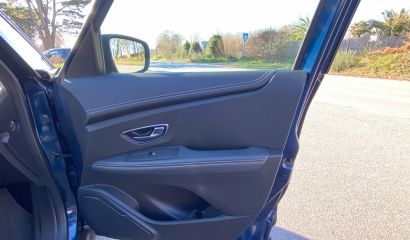 renault-scenic-iv-ew-567-fc-18-1704792900.jpg