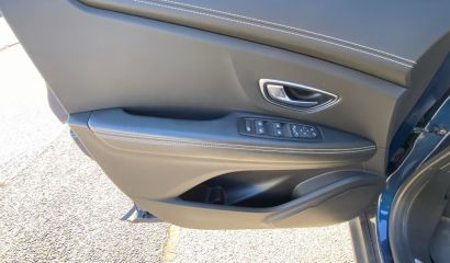 renault-scenic-iv-ew-567-fc-20-1704792901.jpg