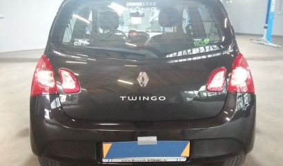 renault-twingo-ii-b-lh5893-9-1594387183.jpeg