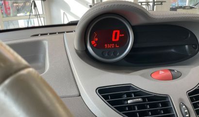 renault-twingo-ii-bms1047-1-1761203141.jpg
