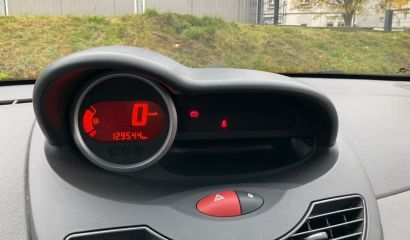renault-twingo-ii-boyz481-3-1761205011.jpg