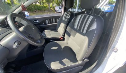 renault-twingo-ii-fu-jd220-16-1748879433.JPG