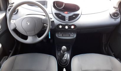 renault-twingo-ii-sb-i1660-12-1600185520.jpg
