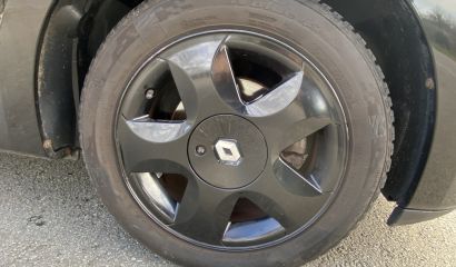 renault-twingo-ii-t809hj-18-1736440190.JPG