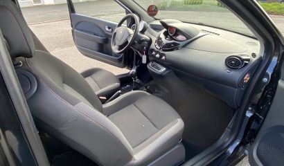 renault-twingo-ii-t809hj-21-1736440190.JPG