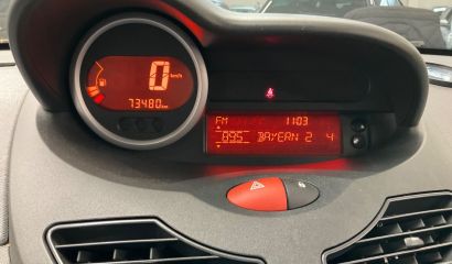 renault-twingo-ii-vcm1210-4-1758703041.jpg