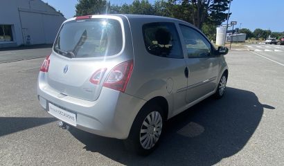 renault-twingo-ii-z-l1045-20-1753437880.JPG