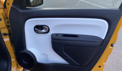 renault-twingo-iii-ze-gk-939-hm-14-1713535345.JPG