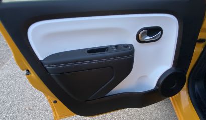 renault-twingo-iii-ze-gk-939-hm-18-1713535459.JPG