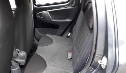 toyota-aygo-ck-760-wb-12-1560865042.jpg