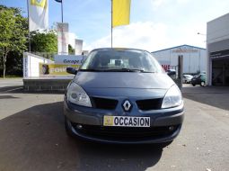 renault-grand-scenic-cs-036-zc-2-1470907383.JPG