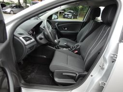 renault-megane-iii-ph2-cy306kj-5-1470305443.JPG
