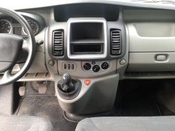 renault-trafic-ii-bn-138-sp-11-1475228901.jpg