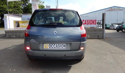 renault-grand-scenic-cs-036-zc-7-1470907401.JPG